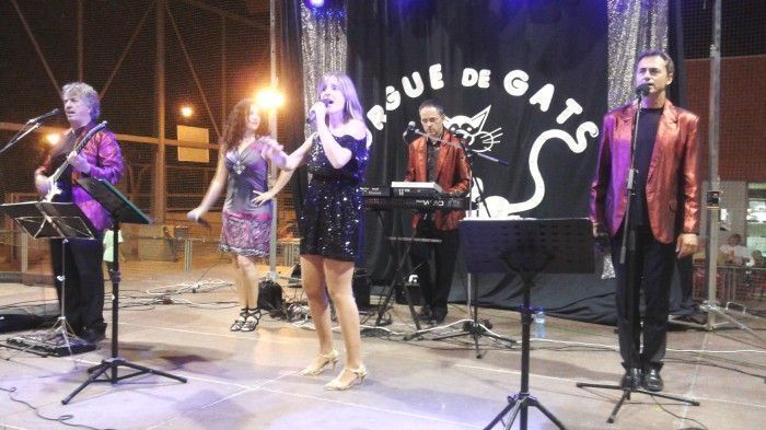 CORRÓ D'AMUNT (Franqueses del Vallès) Ball Festa Major · Jaume Fíguls, Francesc Sadurní, Marcel Grífol, Laura Mercè i Laura Martín · 02/08/2014