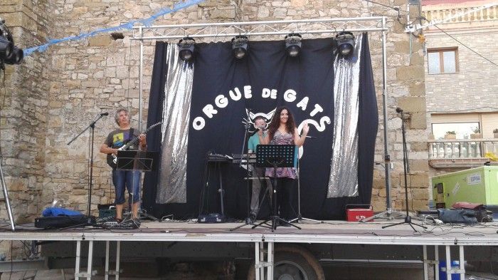 GRANYENA DE SEGARRA (la Segarra) Ball Festa Major ·  Jaume Fíguls, Marcel Grífol, Francesc Sadurní, Laura Martín 13/09/2014