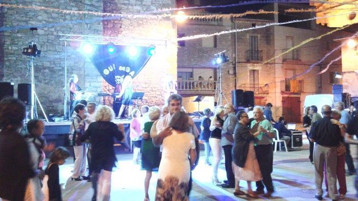 GRANYENA DE SEGARRA (la Segarra) Ball Festa Major ·  Jaume Fíguls, Marcel Grífol, Francesc Sadurní, Laura Martín 13/09/2014