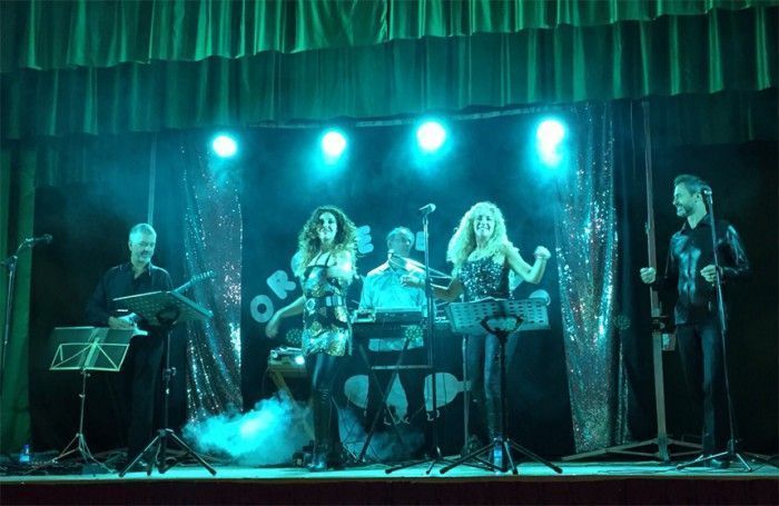 05/09/2015 – LA BEGUDA ALTA – Ball de Festa Major