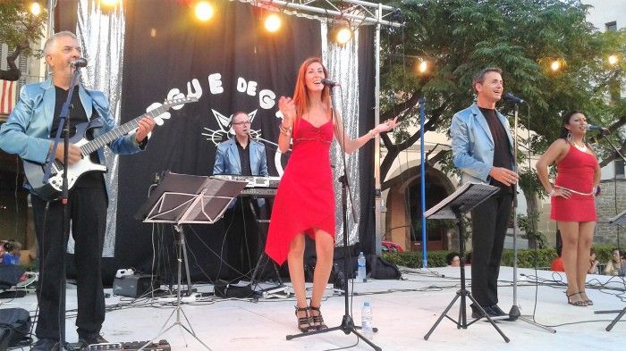 AGRAMUNT (l'Urgell) · Ball de tarda Festa Major · Orgue de Gats Quintet (Marcel Grífol, Rita Touriño, Francesc Sadurní, Jaume Fíguls i Cecília Ledesma) · 02/09/2016