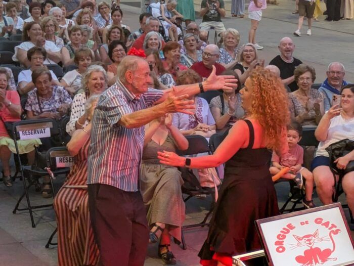 L'HOSPITALET DE LLOBREGAT · Festa Major Barri del Centre · Espectacle Varie-Gats· 21/06/26