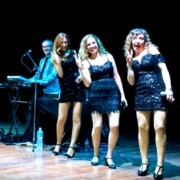 12/10/2017 – VILANOVA DEL CAMÍ (l'Anoia) – Ball Festa Major (Jaume, Rita, Lourdes, Cris)