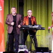 VILOBÍ DEL PENEDÈS · Sala Jaume Via · Ball de Saló · Diumenge 13 març 20