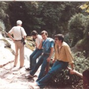 CASTELLAR DE N'hUG Les Fonts del Llobregat. Tarda abans d'actuar a la Festa del Turisme 14 i 15 d'agost 1985