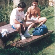 Jaume i Lluís al banc de Cal Mas d'Avià · 20/09/1987