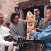 CASSERRES (Berguedà) Masía Cal Gatzerí · Foto Promocional · Grup Musical Orgue de Gats + Productes Artesanals del Berguedà elaborats per Sebastià Silvestre (Bateria) · Any 1992/93