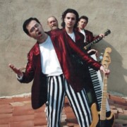AVIÀ (Berguedà) Sessió Fotogràfica Promocional Tríptics · Jaume Fíguls, Pere Farrés, Albert Fíguls i Sebastià Silvestre · 1993