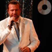 TORRELAMEU (la Noguera) Concert i ball · Festa del Roser · Jaume Fíguls (teclats) Lourdes Rubio (cantant) Cris Sáez (cantant) Juanma (cantant) Manel Farré (cantant) · 07/05/2018