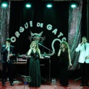 TORRELAMEU (la Noguera) Concert i ball · Festa del Roser · Jaume Fíguls (teclats) Lourdes Rubio (cantant) Cris Sáez (cantant) Juanma (cantant) Manel Farré (cantant) · 07/05/2018