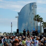 BARCELONA · Platja de la Barceloneta · plaça del Mar · Ball Setmana Gent Gran Districte Ciutat Vella · Jaume Fíguls, Cris Sáez, Marc Anglarill, Juanma Fernández · 07/06/2018